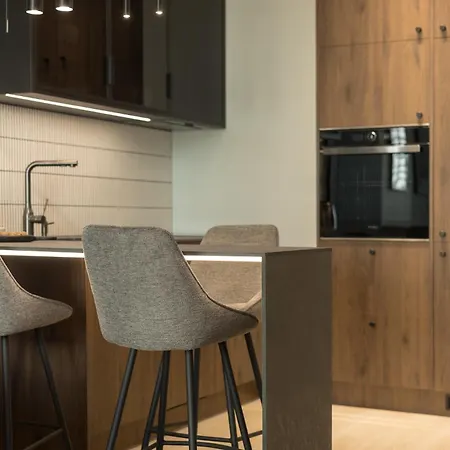 דירה Grzybowska Deluxe #62 By Bookinghost