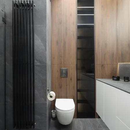 Grzybowska Deluxe #62 By Bookinghost ורשה