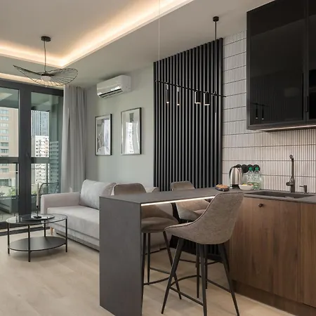 Grzybowska Deluxe #62 By Bookinghost *