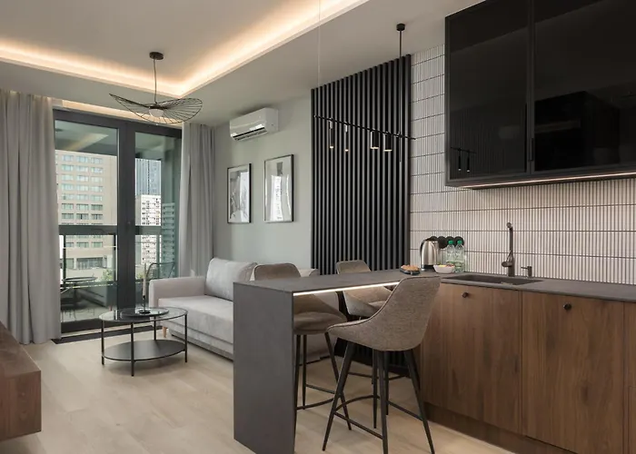 Grzybowska Deluxe #62 By Bookinghost *